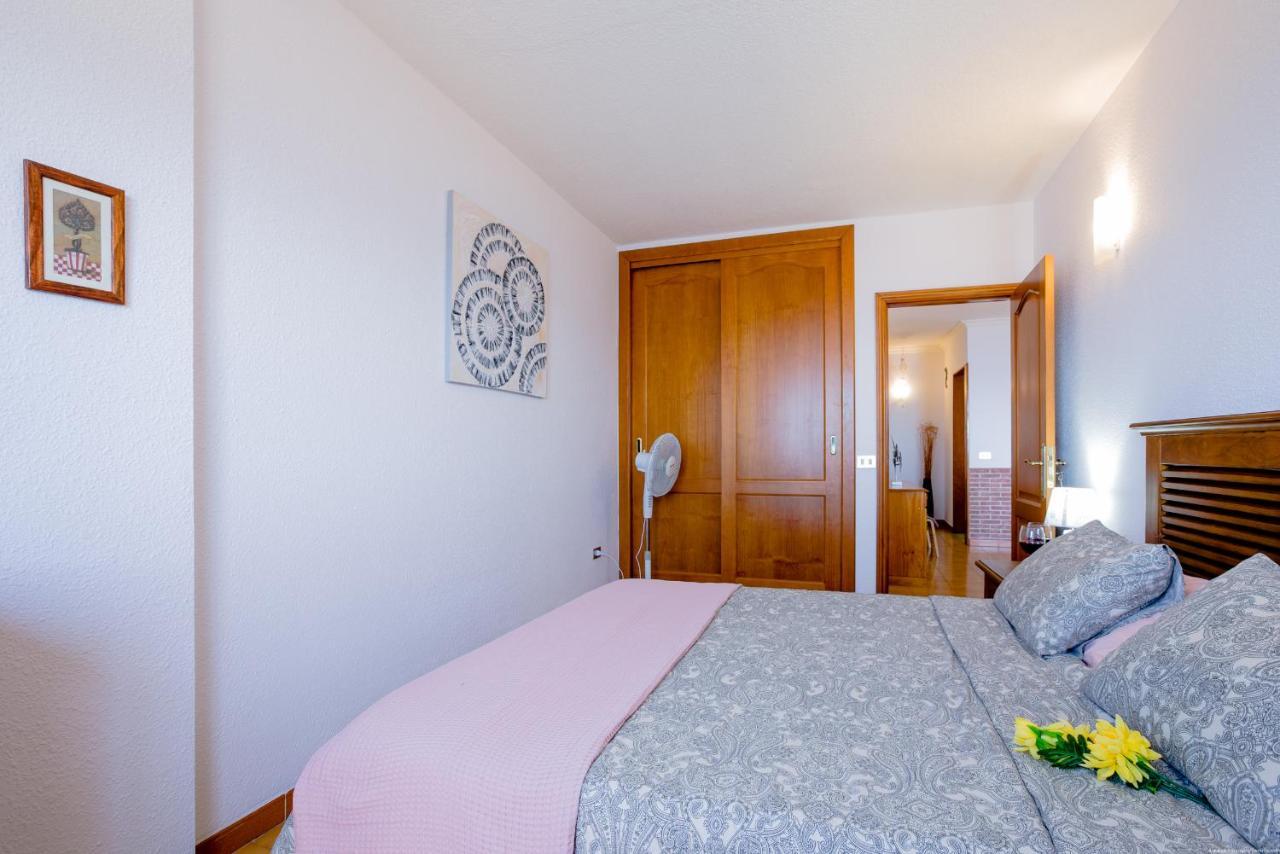 Front Line Ocean View 2Bed Wi-Fi Your Holiday Home プエルト・デ・サンティアゴ エクステリア 写真