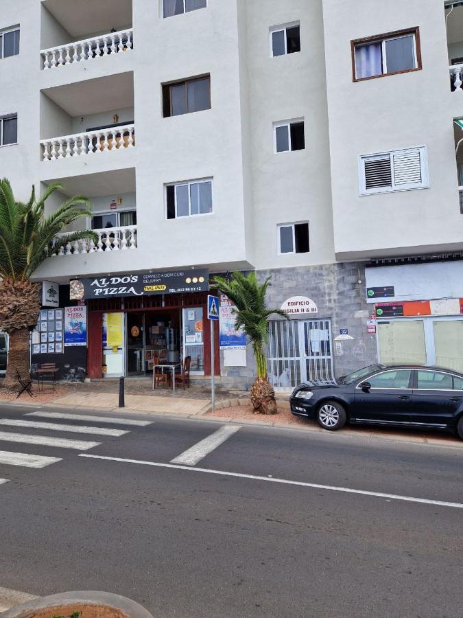 Front Line Ocean View 2Bed Wi-Fi Your Holiday Home プエルト・デ・サンティアゴ エクステリア 写真